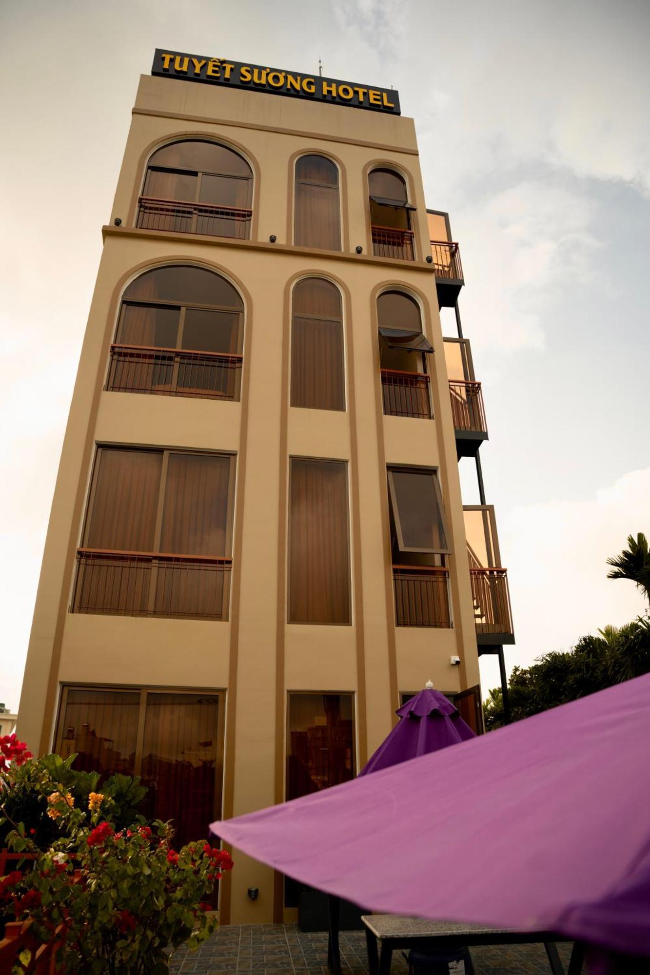 Tuyet Suong Hotel Quảng Ngãi Exterior photo