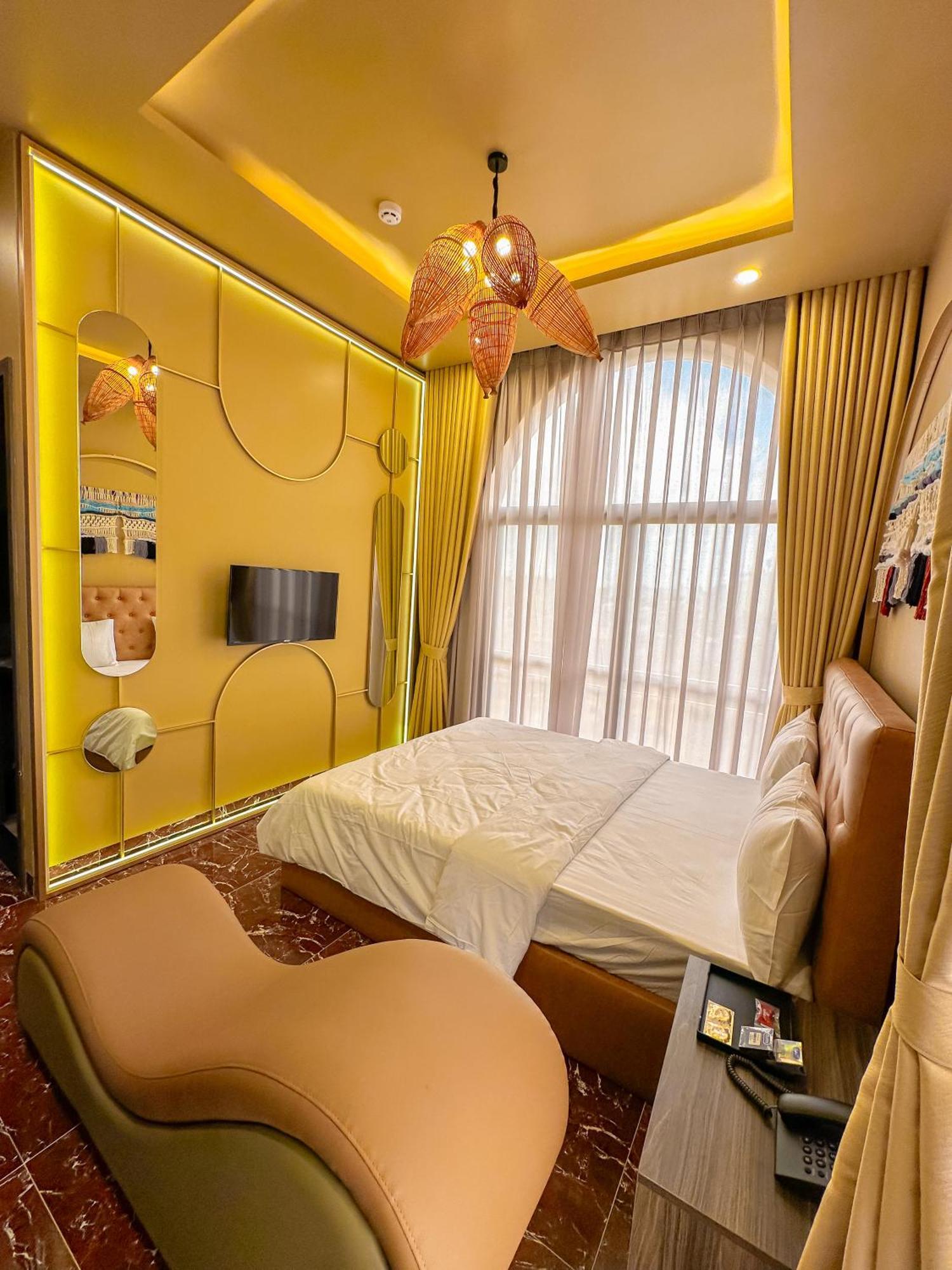 Tuyet Suong Hotel Quảng Ngãi Exterior photo
