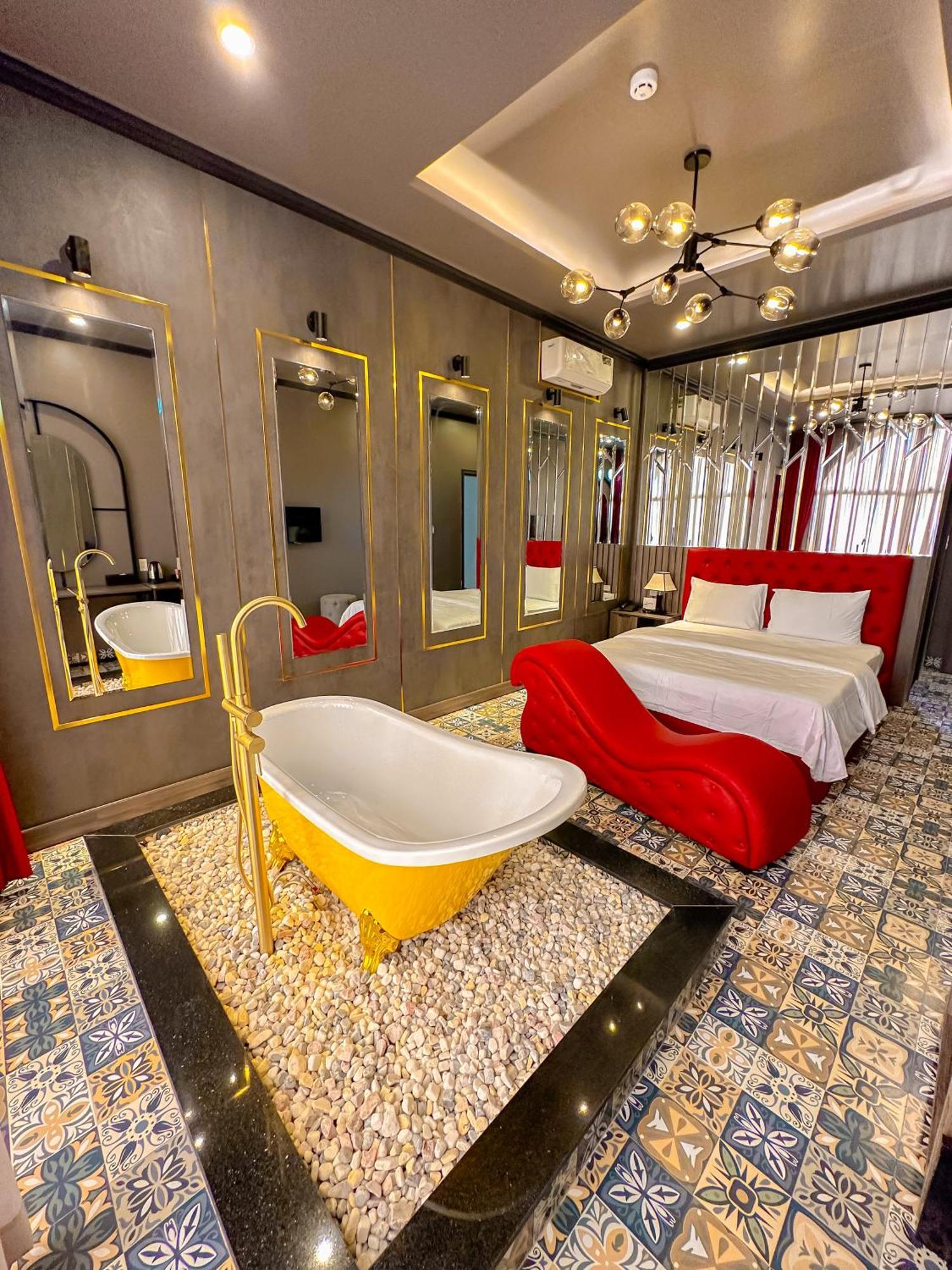 Tuyet Suong Hotel Quảng Ngãi Exterior photo